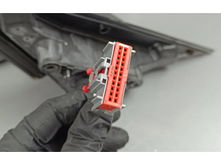 Зеркало электрическое KIA Sorento 2015 - 2020 года