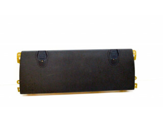 Другая деталь салона