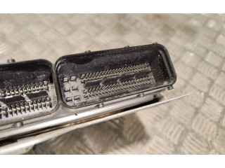 Řídící jednotka 03G906021PC   Volkswagen Caddy 2006