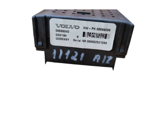 Блок предохранителей 08696098, 08696040   Volvo XC90    