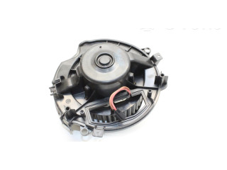 Вентилятор печки    5Q2819021A   Audi TT TTS RS Mk3 8S