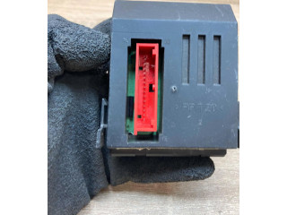 Блок комфорта 8200079014, F011017040   Renault Vel Satis   