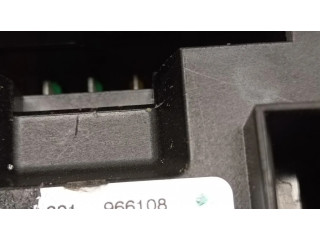 Pojistková skříňka 9389068 BMW M2 F87 2017