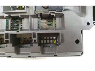 Блок предохранителей 9154971 BMW Z4 E89