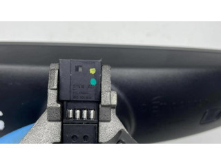 Зеркало заднего вида (в салоне)