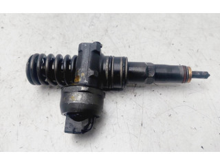 Форсунка 038130073AG    Volkswagen Jetta V   