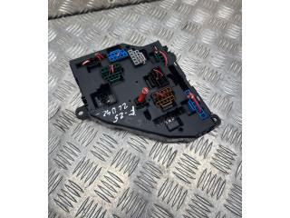 Блок предохранителей 9210860, 000920357 BMW X3 F25