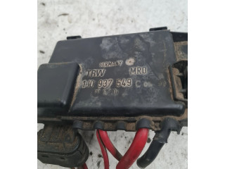 Блок предохранителей 1J0937549, 1J0937549 Volkswagen Golf IV