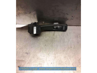 Ручка стеклоочистителей    Volvo V70