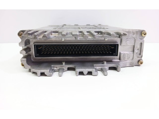 Блок управления двигателя 0281001906, 7700110648 Volvo S40, V40