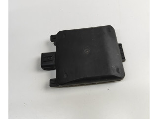 Датчик слепых зон 32286570   Volvo XC90