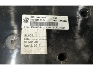 Přístrojová deska Fisker Karma 2011 C131180101002