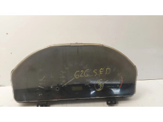 Панель приборов FDGE6VD Mazda 626