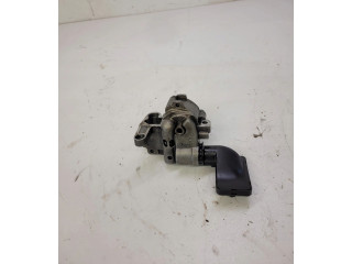 Масляный насос 03G115105B Audi A3 S3 8P