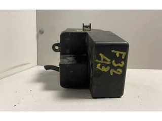 Блок предохранителей  1J0941391C   Audi A3 S3 8L    