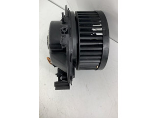 Вентилятор печки 5Q1819021H Audi A3 S3 8V