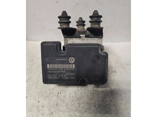 Блок АБС 1K0907379AF, 000404913D0 Skoda Octavia Mk2 (1Z) 2004 - 2013 года