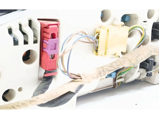 Панель приборов 88311219, 4A1919033GJ Audi A6 S6 C4 4A