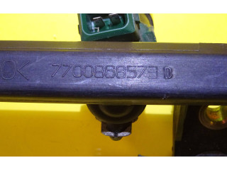 Топливная рампа 7700868573D, 875368   Renault Clio II  