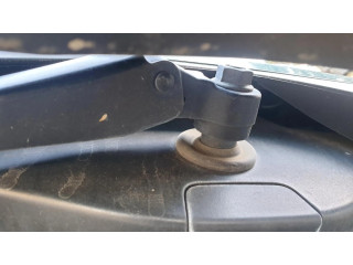 Моторчик заднего дворника Land Rover Discovery 5