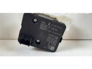 Блок предохранителей    Jeep Cherokee    