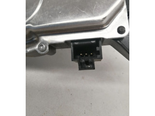 Моторчик заднего дворника 31290787    Volvo V70