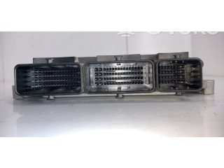 Комплект блоков управления 237102748R   Renault Clio IV