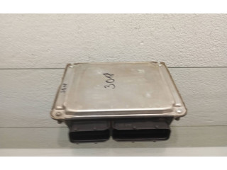 Řídící jednotka 4E0906018, 4E0910018   Audi A8 S8 D3 4E 2004