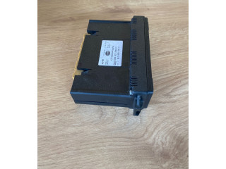 Блок управления климат-контролем D770003, 8L0820043M   Audi A3 S3 8L