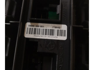 Pojistková skříňka 922487904, 19096000001 BMW 1 F20 F21 2013