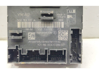Блок управления 5Q0959592A Volkswagen Golf Sportsvan