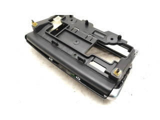 Дисплей    9672846077   Peugeot 2008 I