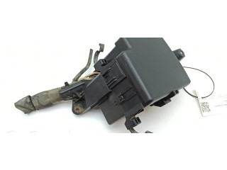 Блок предохранителей  3284, 3933   Lexus LS 430    