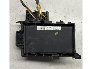 Блок комфорта 8200103749A, U118522003H Renault Clio II