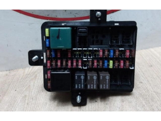 Блок предохранителей 8210109090, 8210109090 SsangYong Kyron