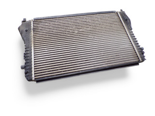 Интеркулер  1K0145803AF   Volkswagen Caddy 