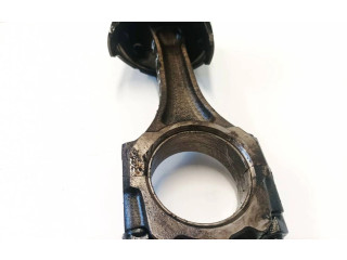 Поршень с шатуном Mazda 626