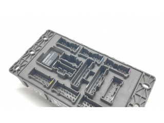 Блок предохранителей 518174404 Rover 75