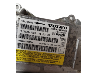 Блок подушек безопасности P31387019, T11402241024   Volvo V70