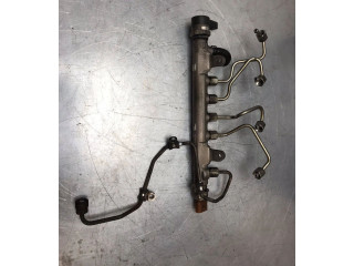 Топливная рампа 03L089G   Volkswagen PASSAT B6  