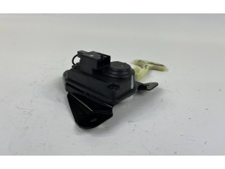 Zámek zadních dveří    Maserati Ghibli 2018