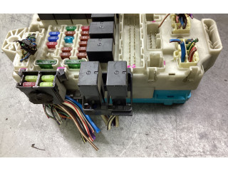 Блок предохранителей MR587655, G8C507M Mitsubishi Grandis