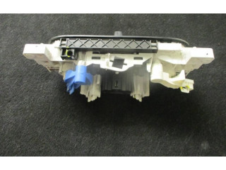 Блок управления климат-контролем    Dacia Logan I