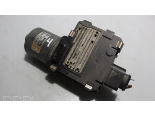 Двигатель стеклоочистителей