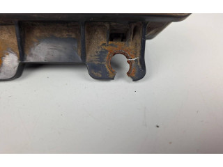 Блок предохранителей  S389P1   Toyota Corolla Verso E121    