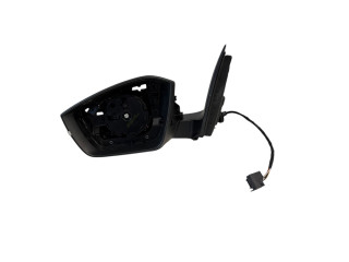 Зеркало электрическое        Skoda Scala   -  года   