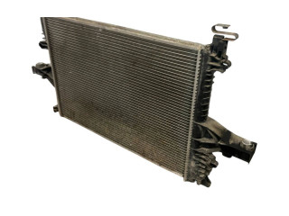 Радиатор охлаждающей жидкости    Volvo V70 2007