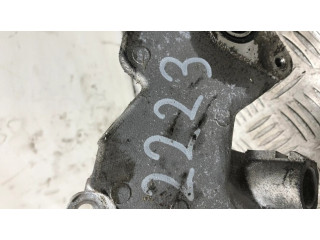 Другая деталь отсека двигателя