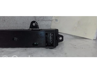 Дисплей    945201G051   KIA Rio