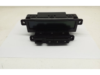 Дисплей    957101H700   KIA Ceed